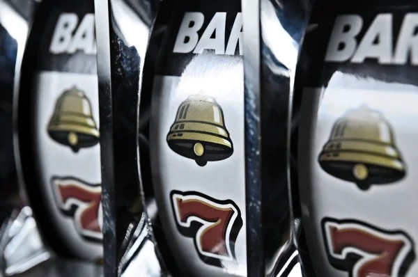 bdok1 Lightning Baccarat